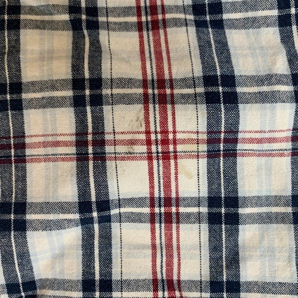 Cherokee Plaid Short - Picture 5 of 7